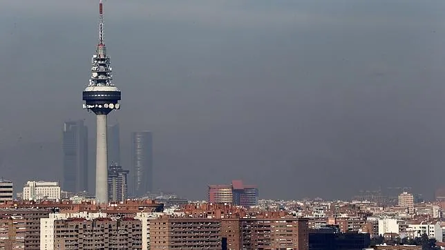 Madrid visto desde Vallecas con su «nube de contaminación»