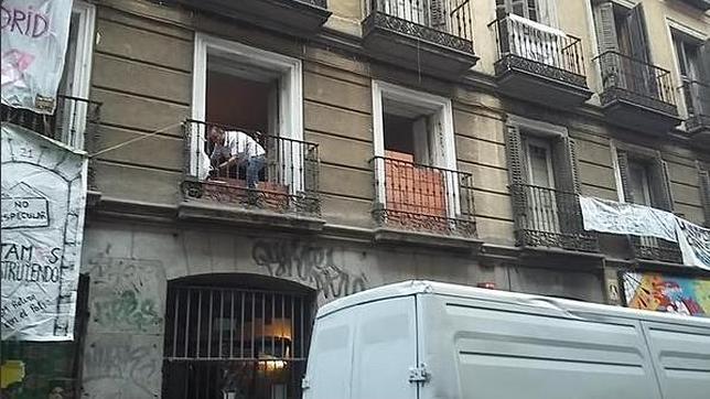 La Policía desaloja el Patio Maravillas por orden judicial