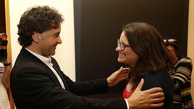 Oltra avisa: «Antes de la investidura de Puig debe haber un acuerdo ratificado»