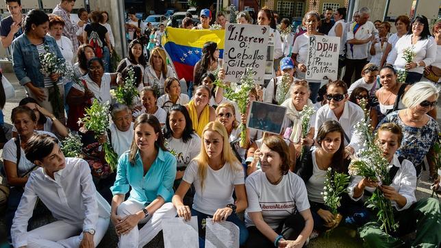 Henrique Capriles asegura que las elecciones legislativas podrían ser el 27 de septiembre