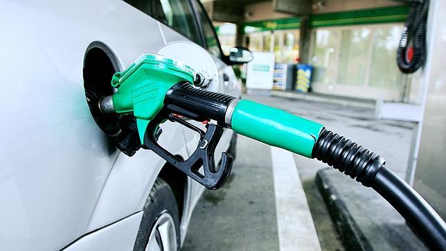 Repostar carburante low cost impide recorrer 833 km más por año