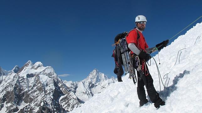 El montañero José Manuel Fernández se atreve con el K2