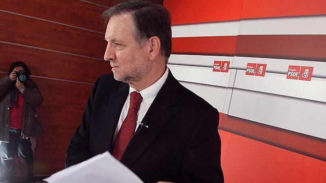 El PSOE sopesa retirar el escaño de senador autonómico al expresidente aragonés Marcelino Iglesias
