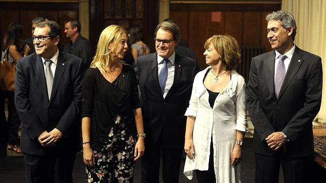 Artur Mas ya tiene un Gobierno independentista «cohesionado al ciento por ciento»