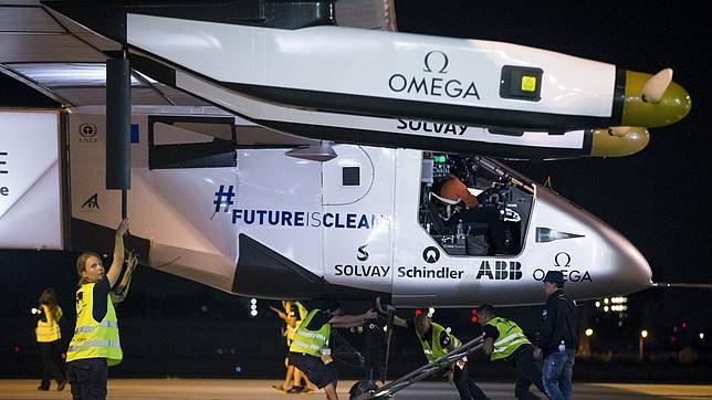 El despegue del Solar Impulse desde Japón, cancelado debido al mal tiempo