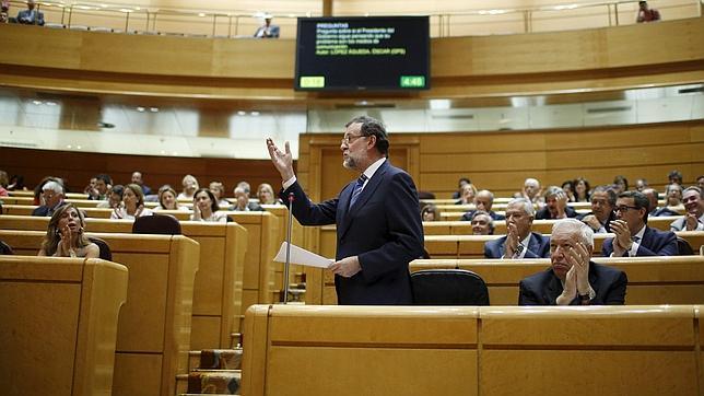 Rajoy estrena los primeros «maitines» de la «nueva era» del PP