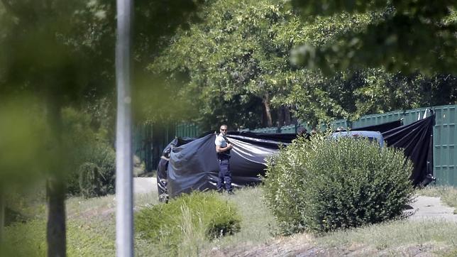 El vehículo del terrorista pudo tener un permiso para entrar a la fábrica de Isère