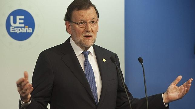 Rajoy anuncia una reunión de países europeos y africanos tras los atentados en Túnez y Francia