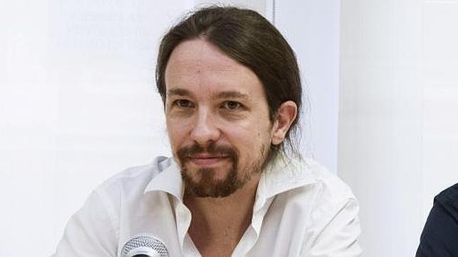 Iglesias acusa a la troika de perpetrar una «operación mafiosa de terrorismo financiero»