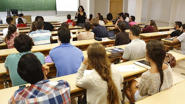 Las matrículas universitarias se podrán pagar en ocho plazos, a precios de 2011