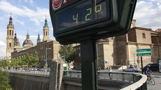 El calor extremo se mantiene en el Valle del Ebro