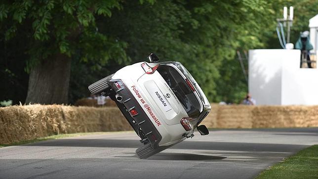 Récord sobre dos ruedas a bordo de un Nissan Juke