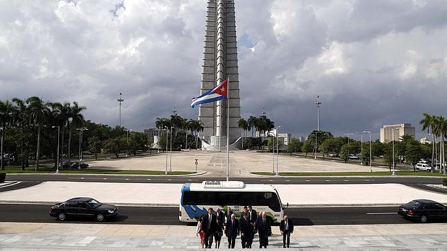 Cuba y EE.UU. anunciarán este miércoles un acuerdo para reabrir las embajadas