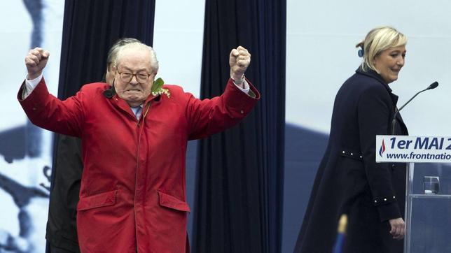 Jean-Marie Le Pen durante un acto del Frente Nacional