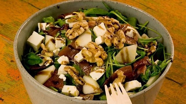 Una de las ricas ensaladas que puedes comer en este restaurante