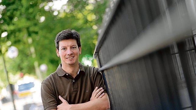 Francisco es director de inversiones en la Fundación Creas