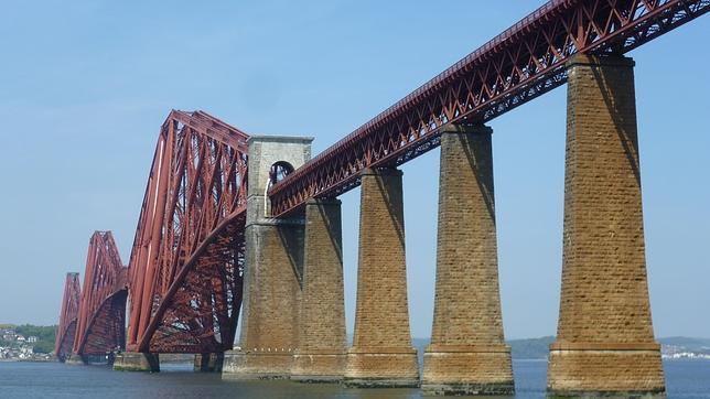 Puente sobre el río Forth