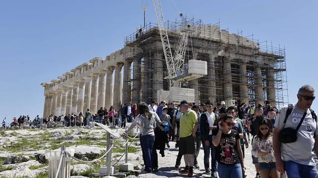 Lo que debes saber si quieres ir de vacaciones a Grecia