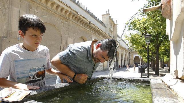 El termómetro alcanza la temperatura máxima en Córdoba con 44,9 grados