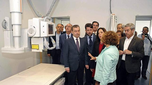 Inauguración de camas vacías