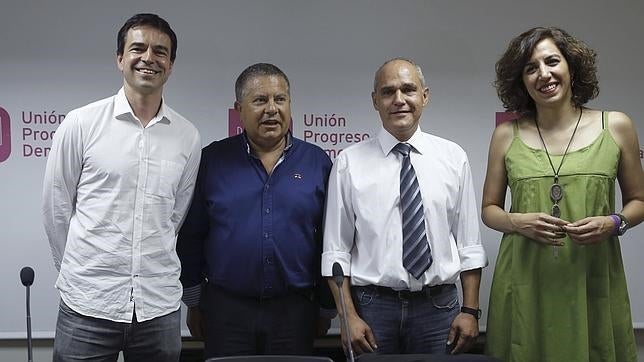 La posición sobre Ciudadanos decidirá quién manda en UPyD