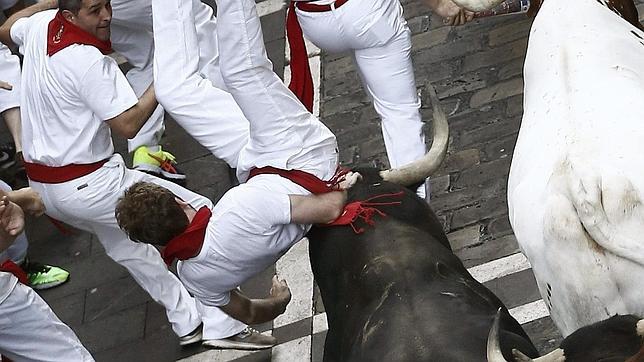 Los toros de Joselito debutan con un rápido y limpio encierro