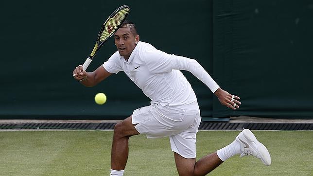 Kyrgios «tira» un juego ante Gasquet y es sancionado por mala conducta