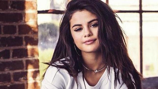 Selena Gómez cae en la tentación de Snapchat