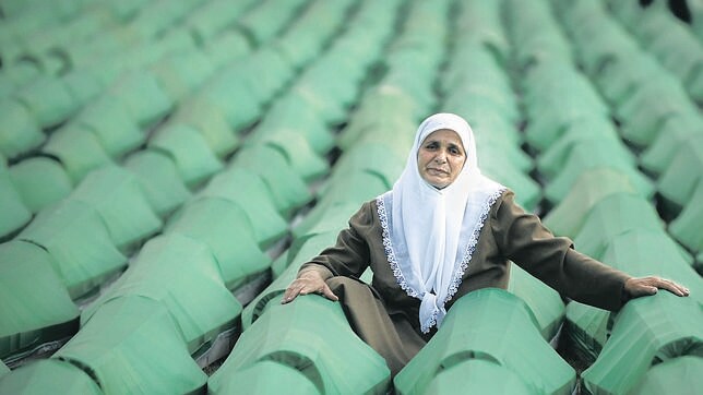 Rusia bloquea ante la ONU que se considere «genocidio» la matanza de Srebrenica