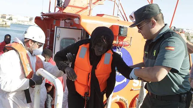 Seis inmigrantes llegan a las costas españolas en dos pateras distintas