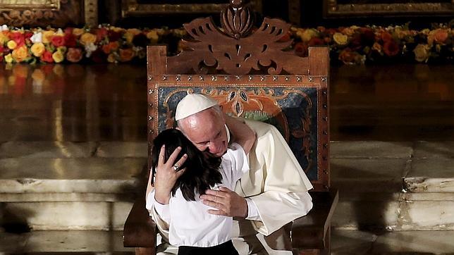 El Papa Francisco pide «la receta de la juventud» en Ecuador