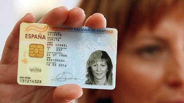 Guía rápida para protegerse del robo de identidad en verano