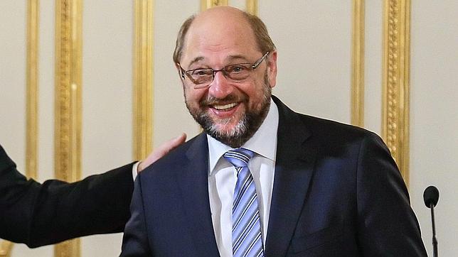 Schulz: «Muy pronto habrá que hablar de ayuda humanitaria para Grecia»