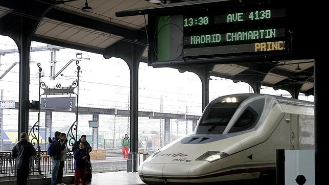 El AVE Valladolid-Madrid