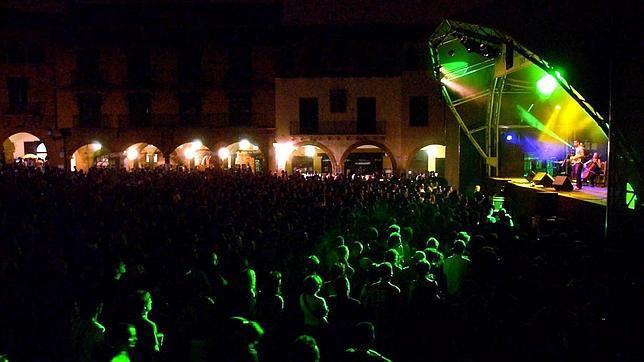 Tarifa plana de la SGAE para los municipios de menos de 3.000 habitantes