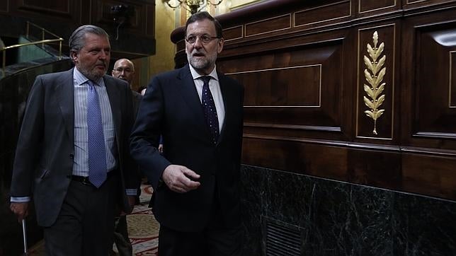 Rajoy: «El PSOE ha dado sus votos al partido de Tsipras en España»