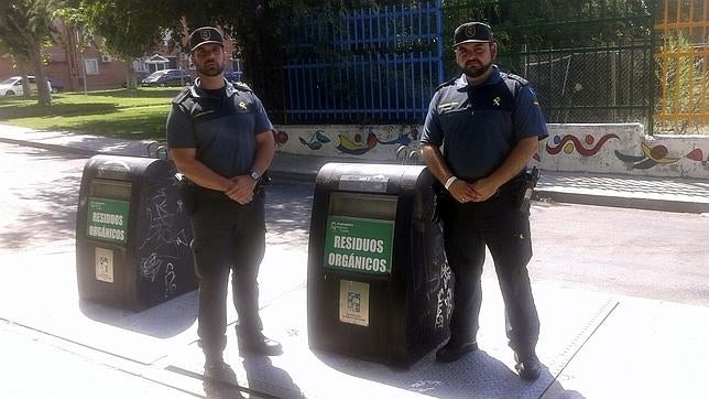 El bebé abandonado en un contenedor de basura recibe el alta médica