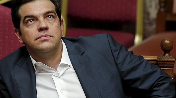 Tsipras remodela su Gobierno y cesa a los ministros díscolos