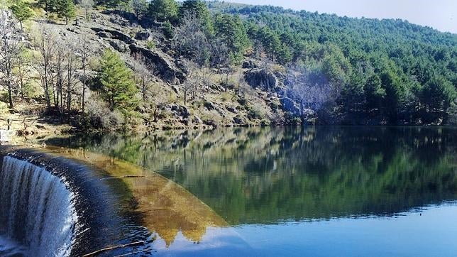 Diez lugares para disfrutar desnudo del calor de Madrid