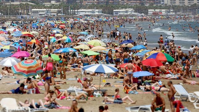 Máximas de 38 grados en Valencia y tormentas en Castellón