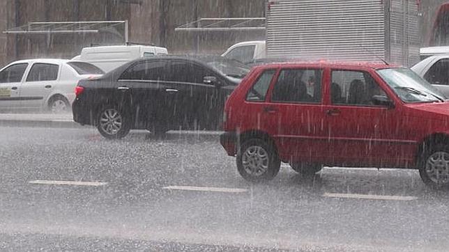 La tormenta que inundó Huesca dejó una «factura» de más de 4.000 euros por minuto