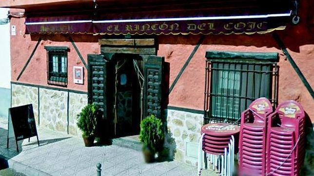 El Rincón del Cojo dispone de un salón con capacidad para 70 personas
