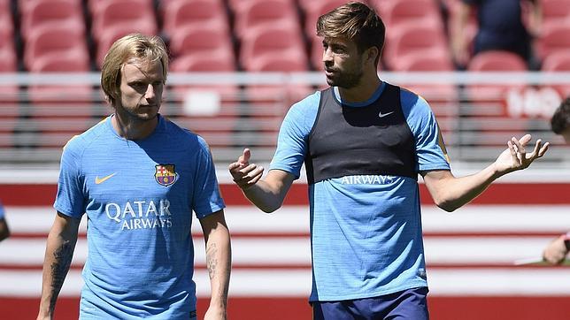 Piqué arremete contra la UEFA por la sanción de las esteladas