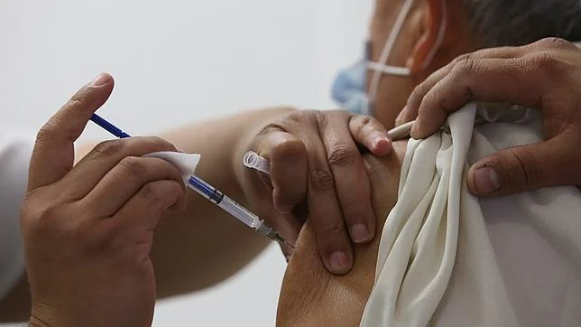 Alfonso Alonso aprueba la modificación del calendario vacunal para administrar la vacuna de la varicela
