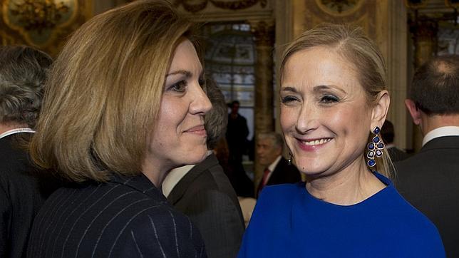 Cifuentes «ficha» a Cospedal para el Consejo de Asuntos Taurinos de Madrid