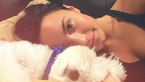 Demi Lovato y su perrito Buddy