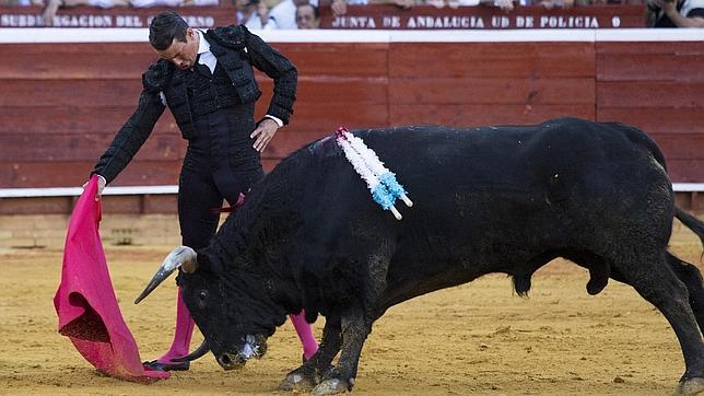 Manzanares se reencuentra con su mejor toreo en Las Colombinas