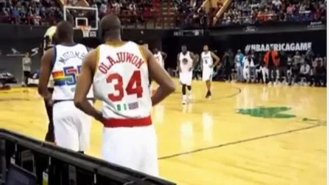 Olajuwon y Mutombo vuelven a la cancha