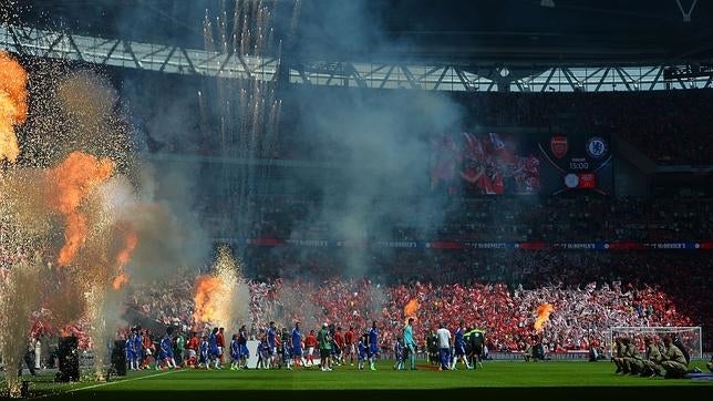 El espectacular ambiente de Wembley en la Community Shield