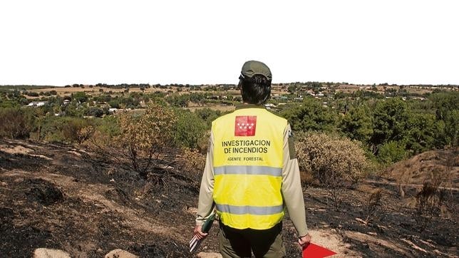 Así investiga el «CSI» de los incendios en la Comunidad de Madrid